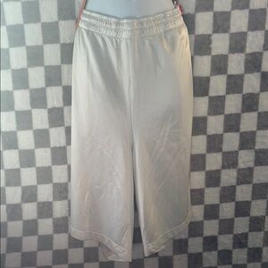 Nike Air Jordan Vintage Red Black And White Shorts Size XL/ Extra Large.